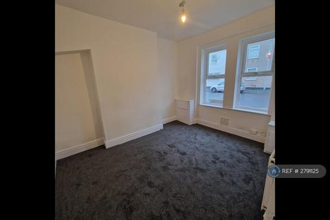 undefined, Arthur St, Birkenhead, CH41