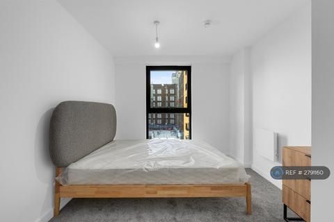 1 bedroom flat to rent, Berkeley Square, Salford, M5