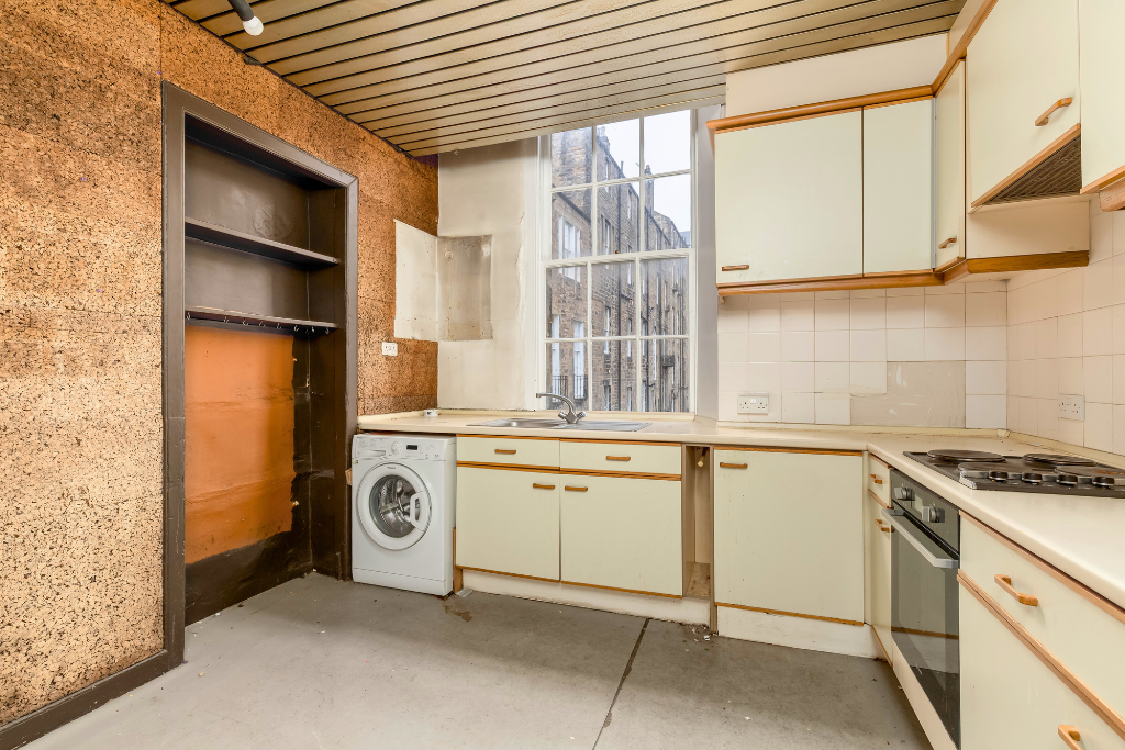 Kitchen - 3 2 F Abercromby Place