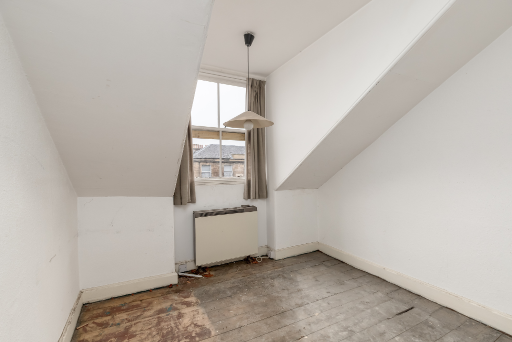 Double Bedroom 4 - 3 2 F Abercromby Place