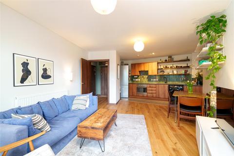 1 bedroom apartment for sale, Bridges Court Road, London, SW11