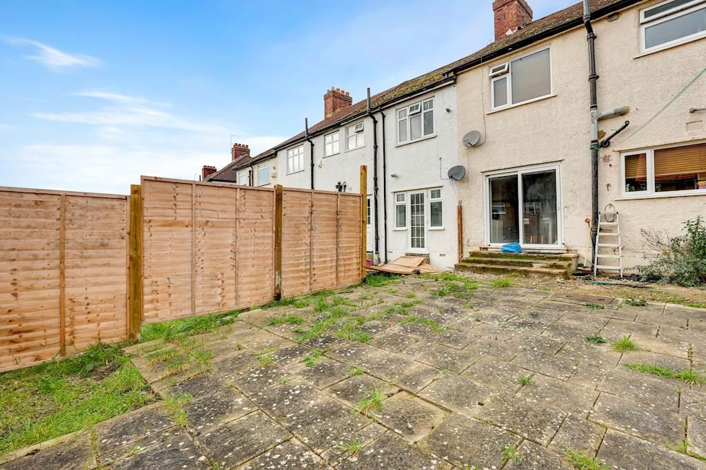 10-de85 JHVXL  - 46 Waverley Road - 13-small.jpg