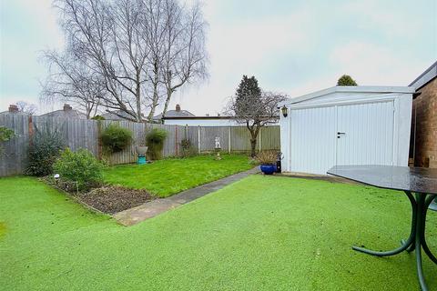 2 bedroom semi-detached bungalow for sale, University Close, Syston, Leicester