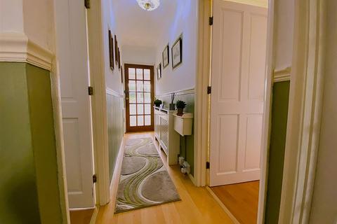 2 bedroom semi-detached bungalow for sale, University Close, Syston, Leicester