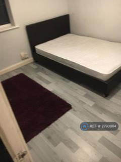 1 bedroom in a house share to rent, Southey Hall Road, Shefield, S5