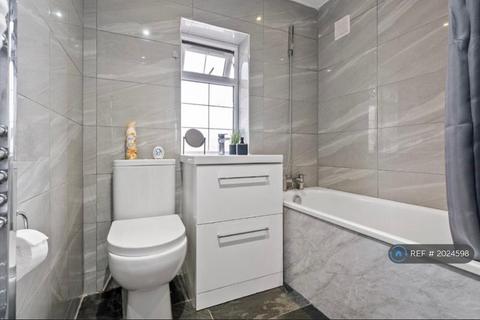 undefined, House, West Drayton, UB7