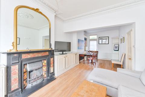 4 bedroom terraced house for sale, Juer Street, Battersea, London, SW11