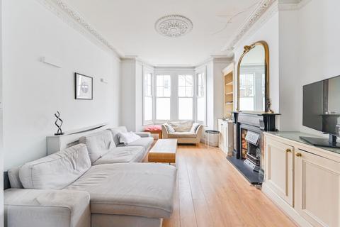 4 bedroom terraced house for sale, Juer Street, Battersea, London, SW11