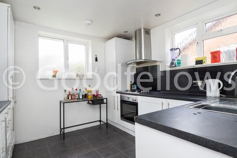 undefined, Groomfield Close, London SW17