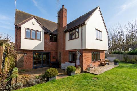 5 bedroom detached house for sale, Longcroft, Saffron Walden CB10