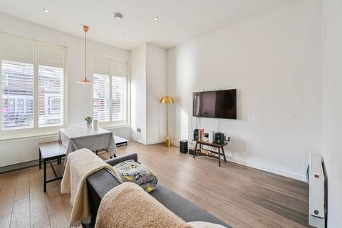 2 bedroom maisonette for sale, Eardley Road, Streatham Common, SW16