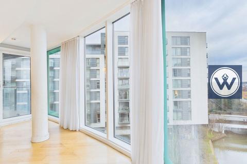 3 bedroom apartment for sale, Cardinal Building, Station Approach, Hayes, UB3 4FD