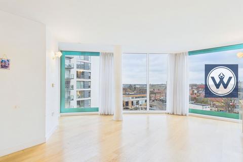 3 bedroom apartment for sale, Cardinal Building, Station Approach, Hayes, UB3 4FD