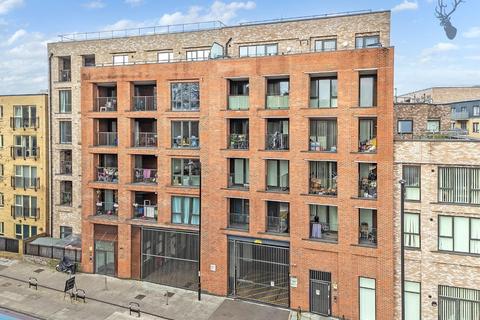 2 bedroom flat for sale, Acacia House, Bow