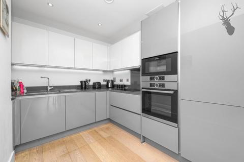 2 bedroom flat for sale, Acacia House, Bow