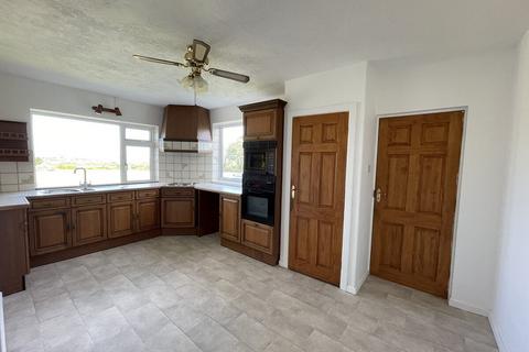 undefined, Capel Coch, Llangefni, Anglesy, LL77