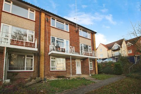 Amersham Hill, High Wycombe, HP13