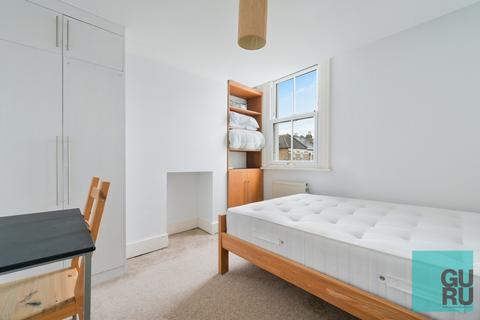 2 bedroom detached house to rent, Dundonald Road, Wimbledon, SW19