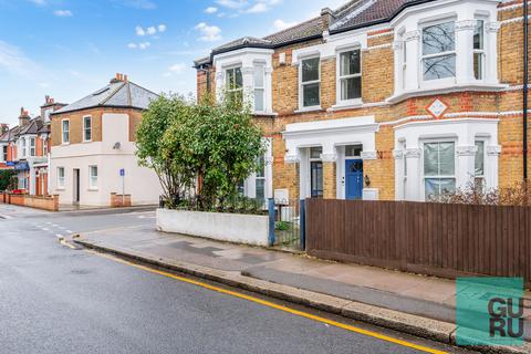 2 bedroom flat to rent, Dundonald Road, Wimbledon, SW19