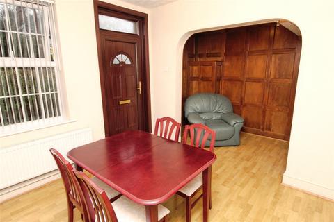 2 bedroom end of terrace house to rent, Station Road, Coalville LE67