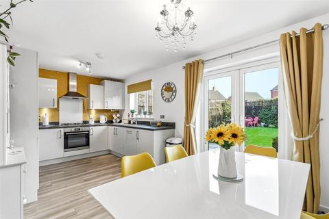 3 bedroom detached house for sale, Hawthorn Drive, Norwich NR13