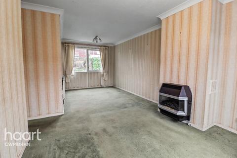 2 bedroom terraced house for sale, Snowdon Court, Cwmbran