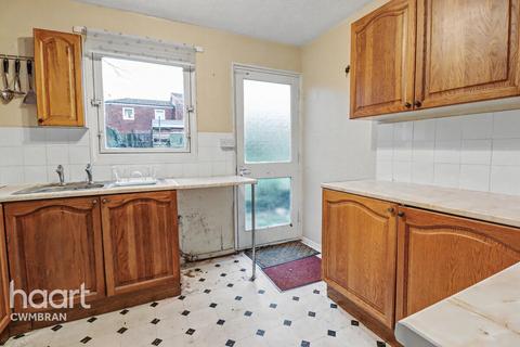 2 bedroom terraced house for sale, Snowdon Court, Cwmbran