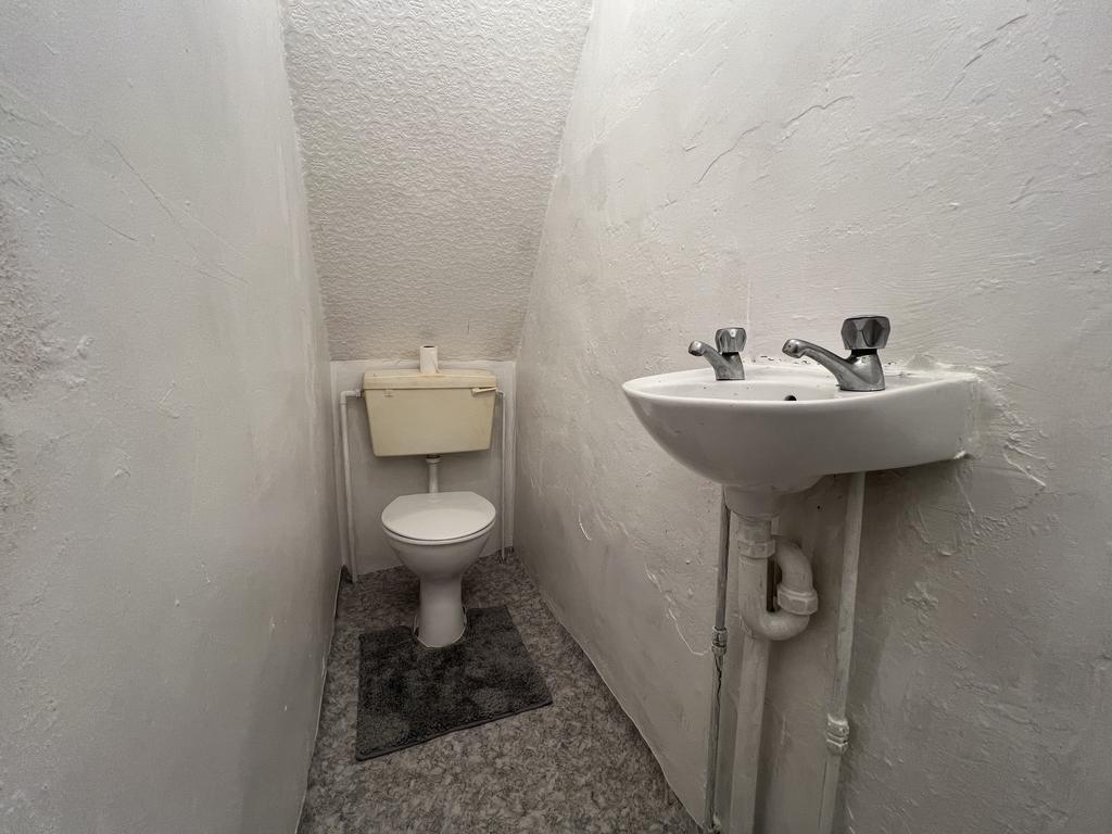 8.jpeg