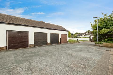 2 bedroom bungalow for sale, Oakland Walk, Dawlish, Devon, EX7