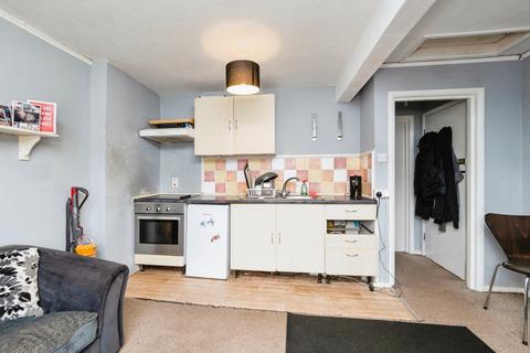 1 bedroom flat for sale, Lawn Hill, Dawlish, Devon, EX7