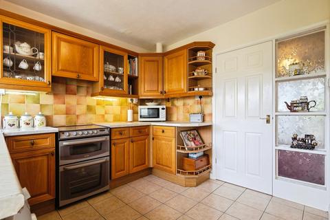 2 bedroom bungalow for sale, Westcliff Close, Dawlish, Devon, EX7