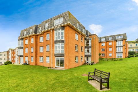 1 bedroom flat for sale, East Cliff Road, Dawlish, Devon, EX7