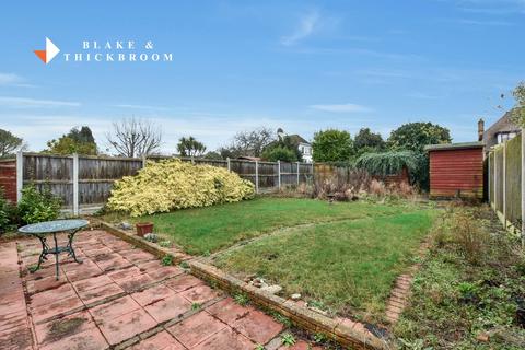 2 bedroom semi-detached bungalow for sale, Manor Way, Holland-on-Sea