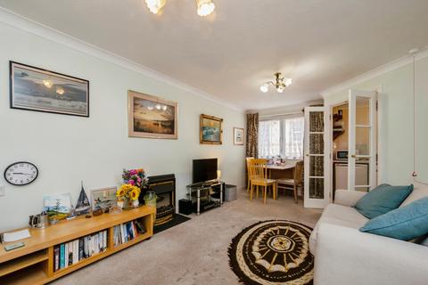 undefined, Den Crescent, Teignmouth, Devon, TQ14