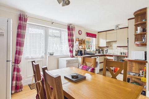 undefined, Hamsland, Horsted Keynes, RH17