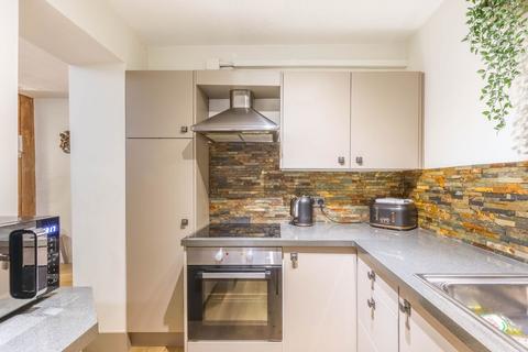 2 bedroom flat for sale, Flat 1, 36 Main Street, Kirkby Lonsdale