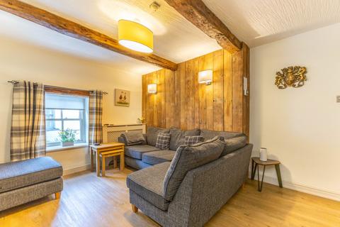 2 bedroom flat for sale, Flat 1, 36 Main Street, Kirkby Lonsdale
