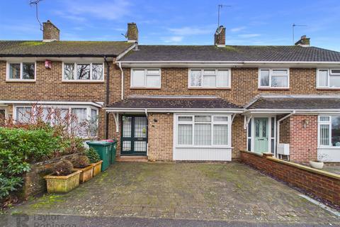 undefined, Worcester Road, Crawley