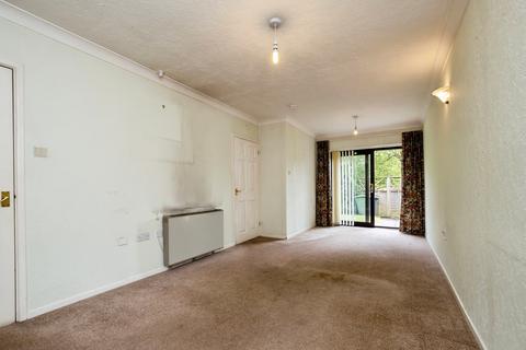 2 bedroom end of terrace house for sale, Honeylands Drive, Exeter, Devon, EX4