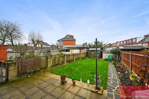 3 bedroom terraced house for sale, North Acton Road, London, NW10 7