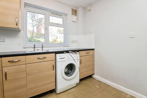 undefined, Elaine Close, Exeter, Devon, EX4