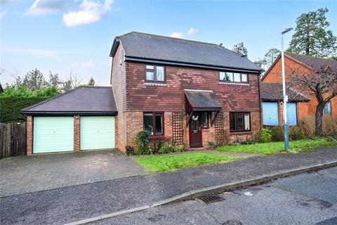 4 bedroom detached house for sale, The Meads, Camden Park