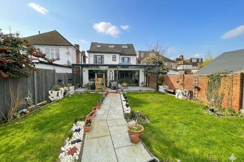 undefined, Barton Road, Luton, Bedfordshire, LU3 2BE