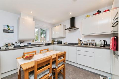 2 bedroom flat for sale, Sarlsdown Road, Exmouth, Devon, EX8