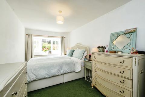 2 bedroom flat for sale, Montpellier Road, Exmouth, Devon, EX8