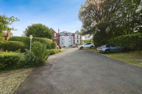 2 bedroom flat for sale, Montpellier Road, Exmouth, Devon, EX8