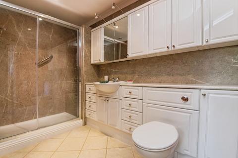 2 bedroom flat for sale, Trefusis Terrace, Exmouth, Devon, EX8
