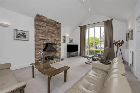 undefined, Bury Road, Flempton, Bury St. Edmunds