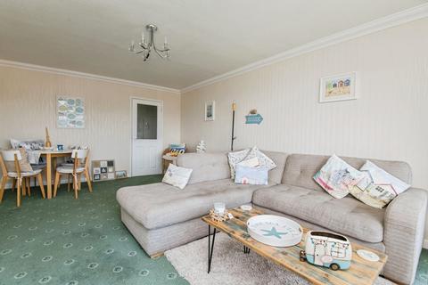3 bedroom flat for sale, Douglas Avenue, Exmouth, Devon, EX8
