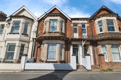 2 bedroom flat for sale, St. Andrews Road, Exmouth, Devon, EX8